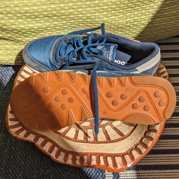 Blue Reebok Classic - Picture 5 of 5